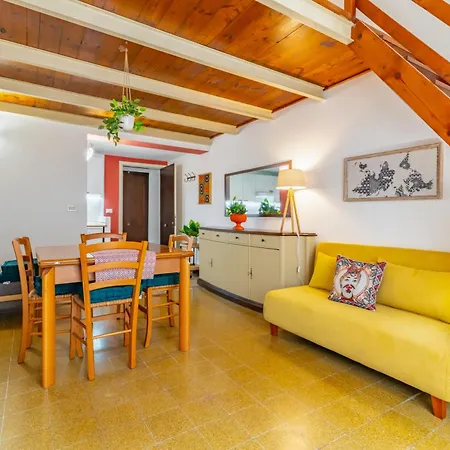 The Traveller's House - Station Apartament *